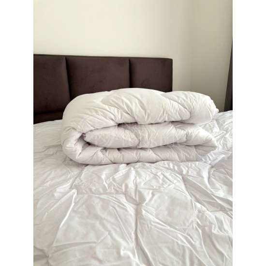 Vasarinė antklodė CLASSIC 200