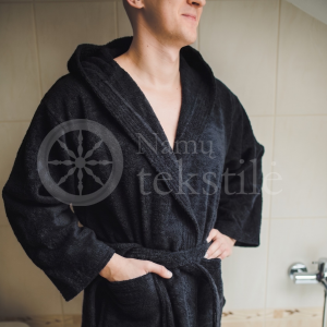 Medvilninis švelnus frotinis chalatas su gobtuvu juodos spalvos (BLACK)