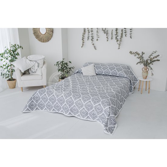 Bedspread (PIRG24)