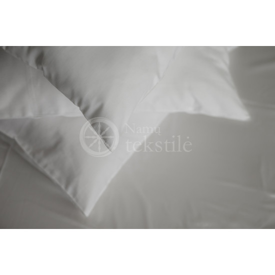 Satin sheets (white)