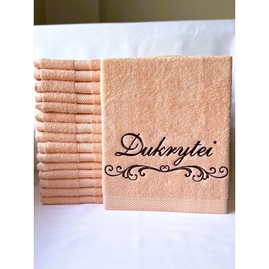 Siuvinėtas proginis rankšluostis "Dukrytei"
