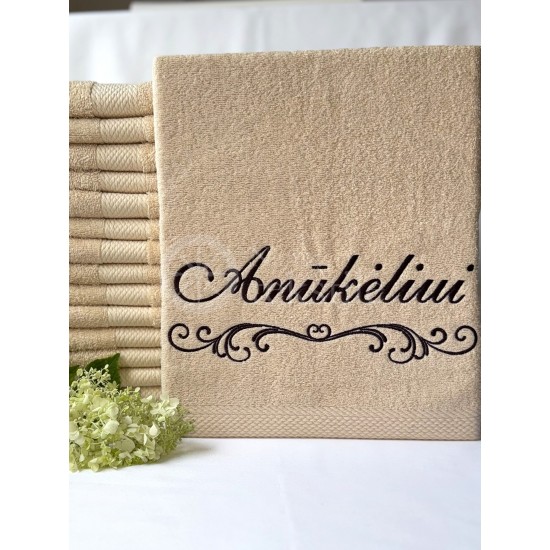 Siuvinėtas proginis rankšluostis "Anūkėliui"