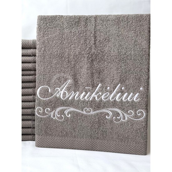 Siuvinėtas proginis rankšluostis "Anūkėliui"