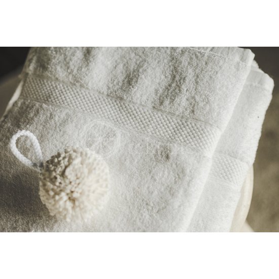 Bamboo fibre terry bath towel white