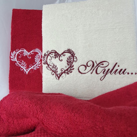 Embroidered occasional towel "Myliu..."