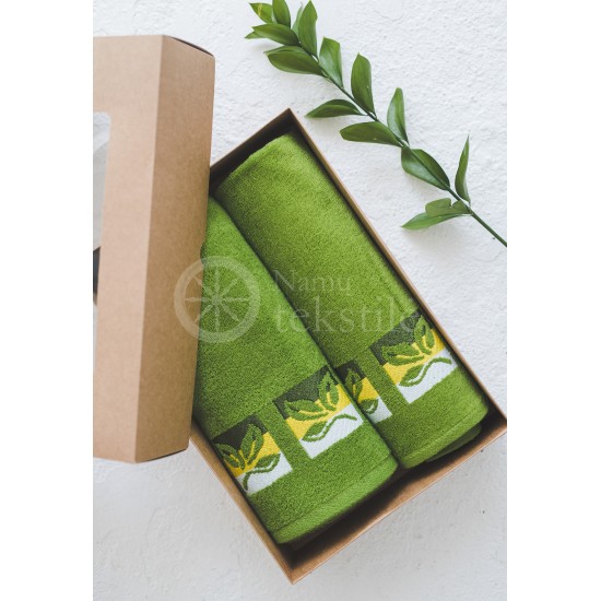 Cotton terry bath towel with leaves "GREEN"