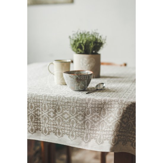 Žakardinė lininė staltiesė SNAIGĖ 