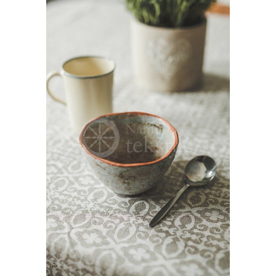 Žakardinė lininė staltiesė SNAIGĖ 