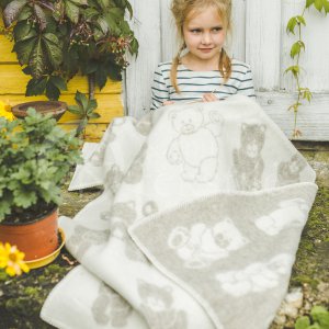 Woollen children's blanket ,,Meškiukai" beige