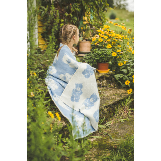 Woollen children's blanket ,,Meškiukai" blue