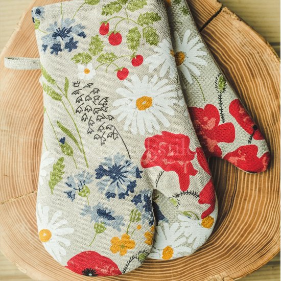 Colourful half-linen oven mitt "Aguonos"